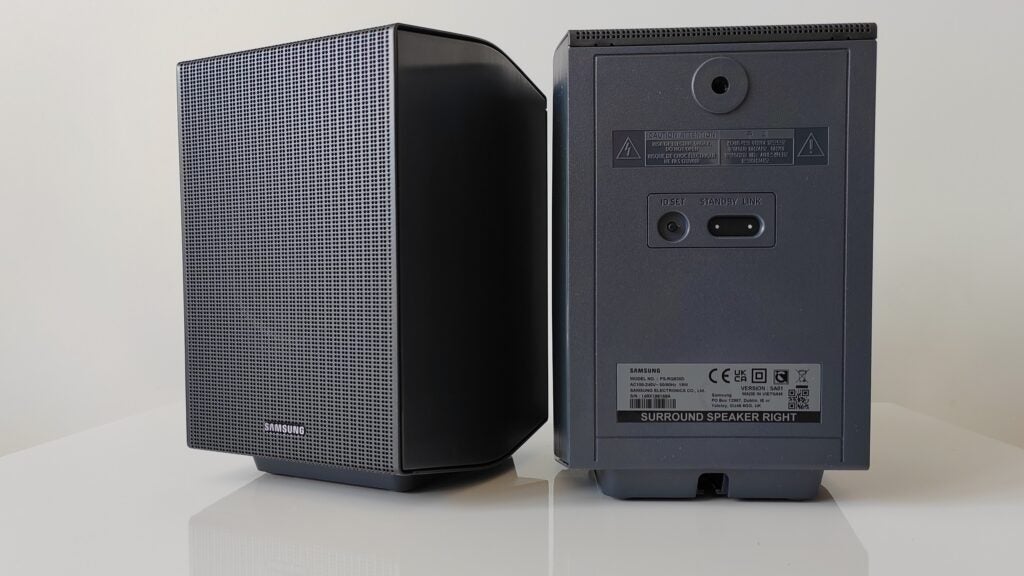 Samsung Q930D hinten