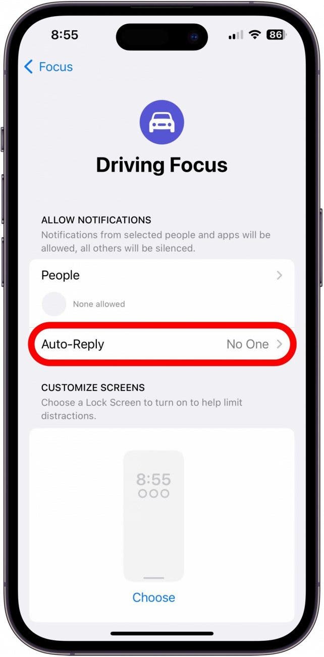 Fahrfokus-Bildschirm mit markierter Option „Automatische Antwort“.