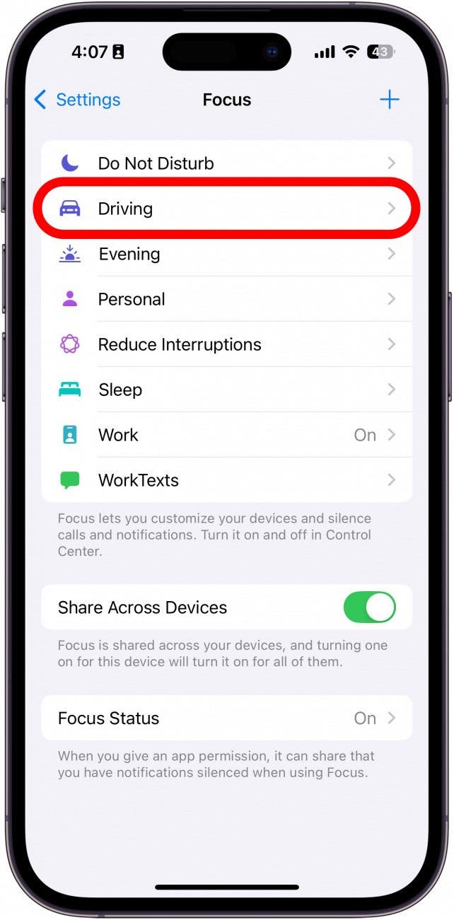iPhone-Fokuseinstellungen mit einem roten Kästchen um den Fahrfokus