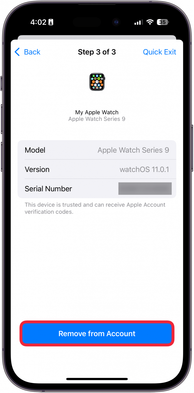 Das iPhone verwaltet die Freigabe und den Zugriff und zeigt Details für eine Apple Watch mit einem roten Kästchen um „Aus Konto entfernen“ an 