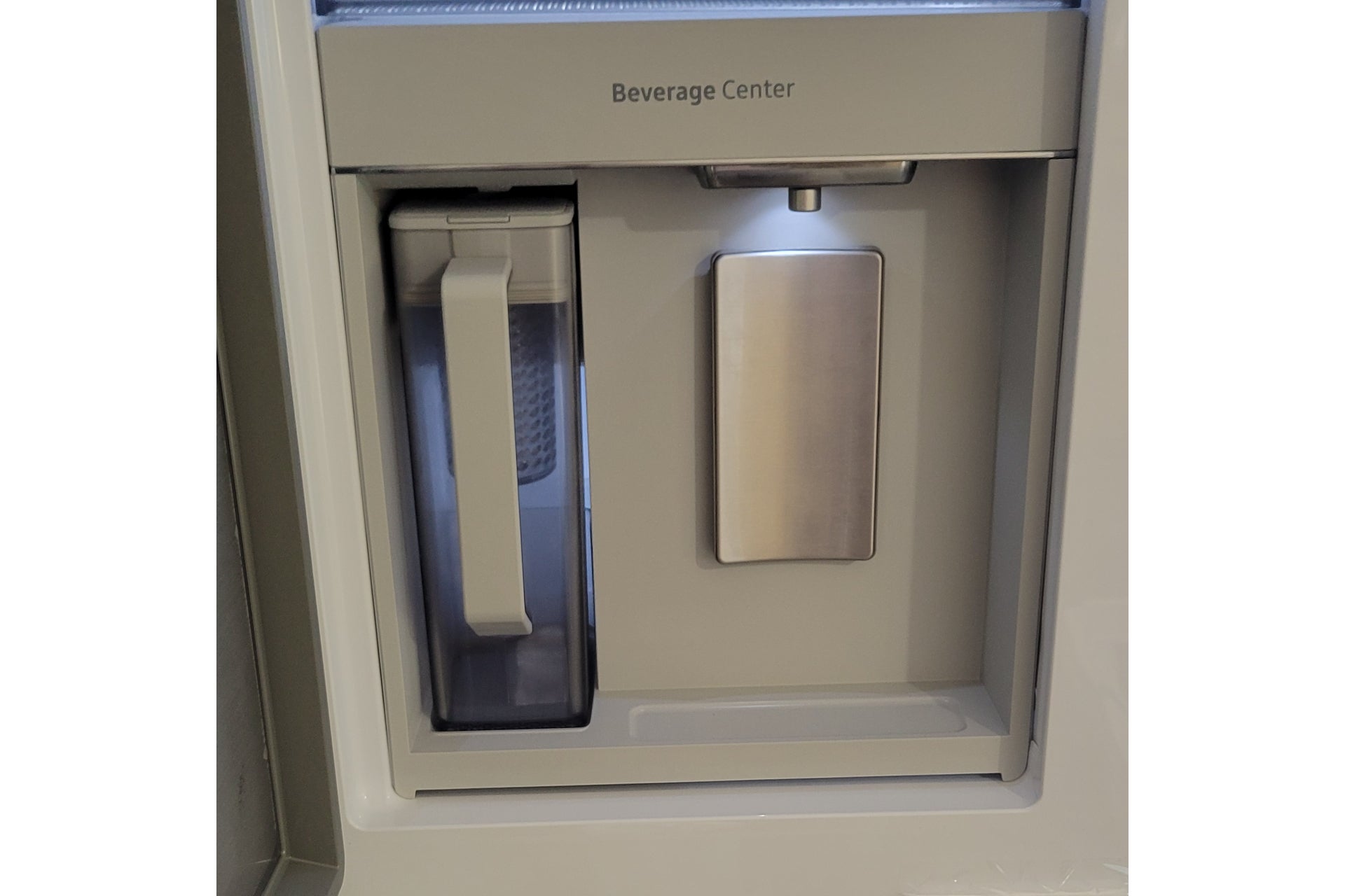 Samsung Maßgeschneidertes 4-türiges Flex RF29DB9900QD Getränkecenter