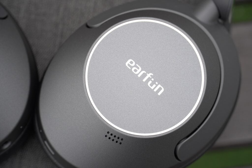 Earfun Wave Pro-Ohrmuschel