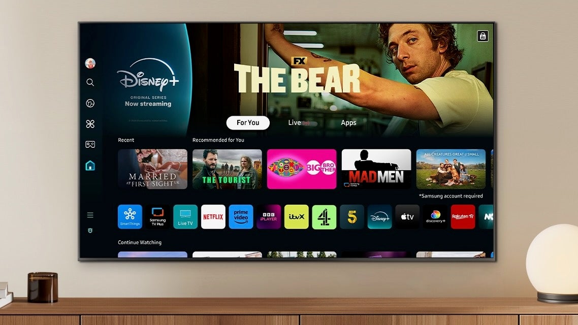 Mit diesem Samsung TV und Soundbar Paket koennen Sie alles auf einmal