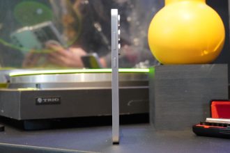 Samsung koennte Apple mit der Smartphone Reihe 2025 erneut kopieren