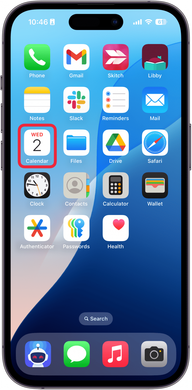 iPhone-Startbildschirm mit einem roten Kästchen um die Kalender-App