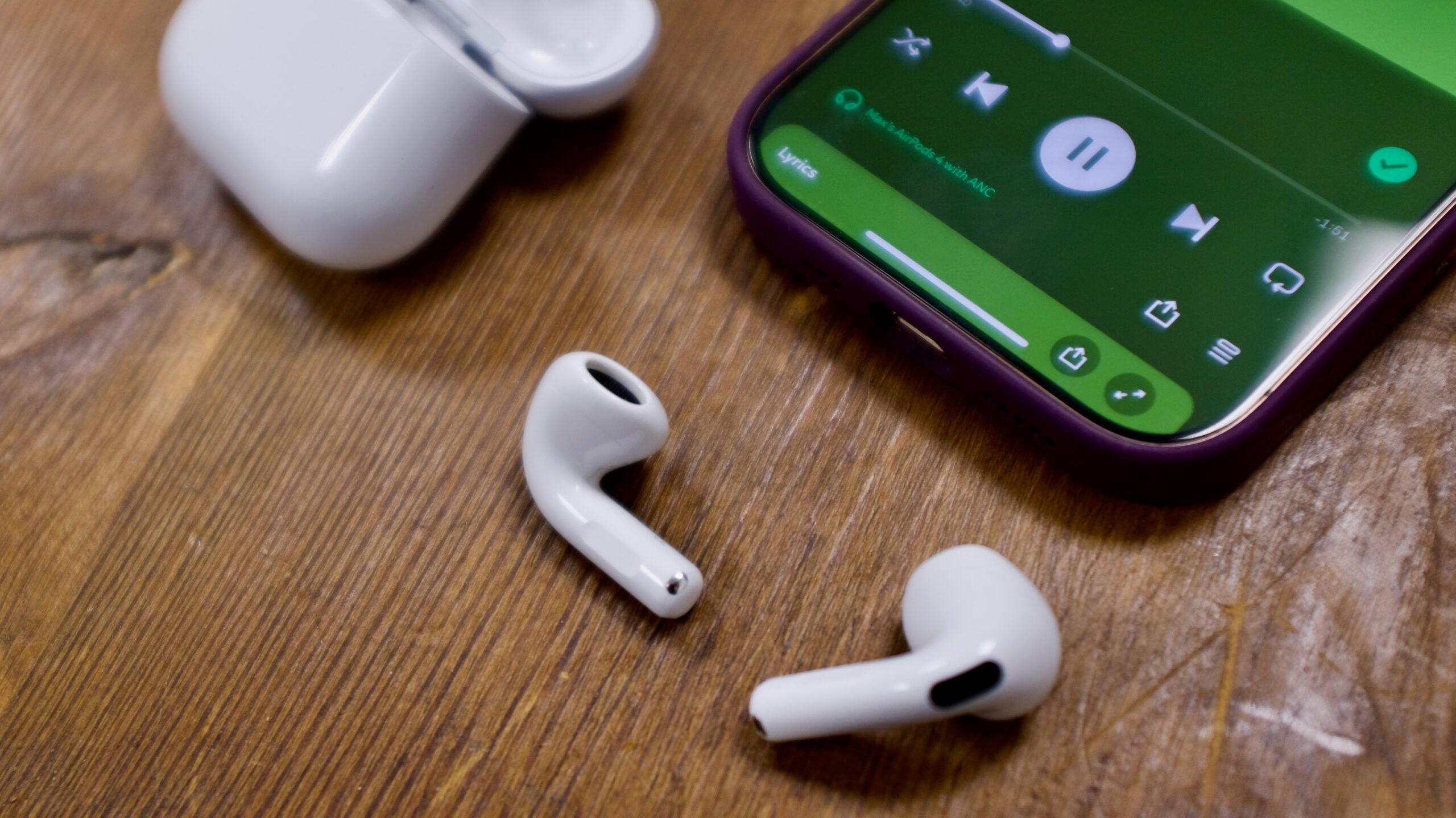 Auf die neuesten Apple AirPods gibt es endlich einen Rabatt