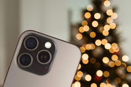 1734618965 So fotografieren Sie Weihnachtslichter mit einem Telefon oder einer Kamera
