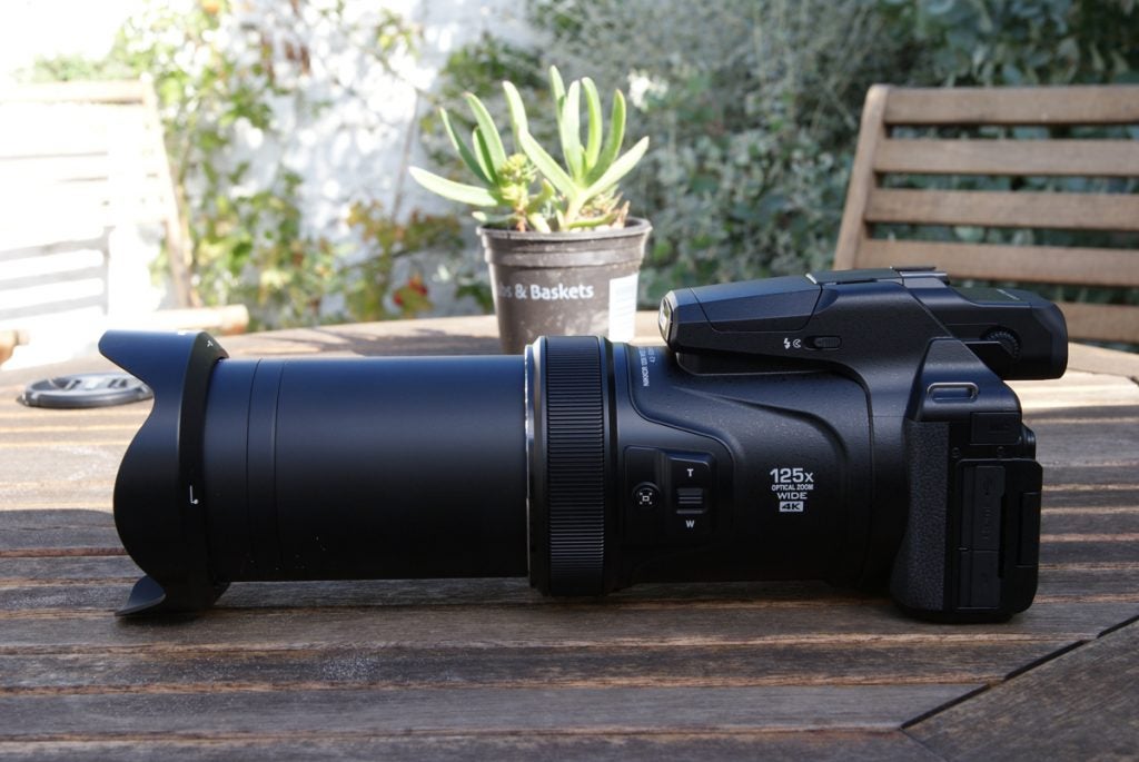 Nikon P1000