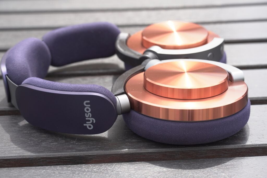 Dyson OnTrac liegt flach