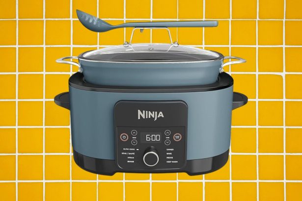 Der Ninja Foodi Moeglichkeitskocher Slow Cooker ist zu seinem Black Friday Preis zurueckgekehrt