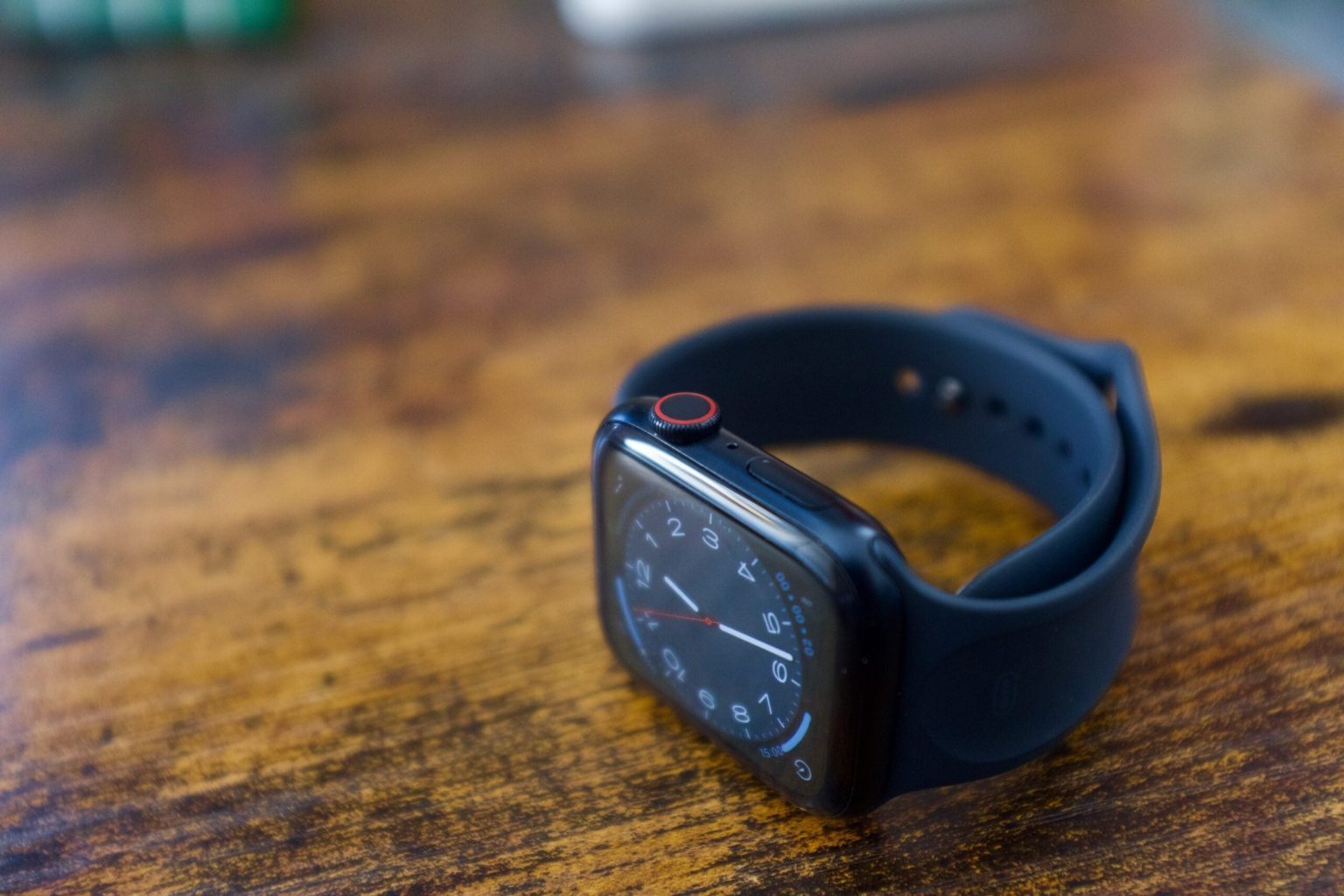 Die Apple Watch SE 2 ist zu diesem neuen guenstigen