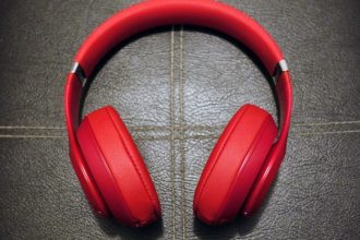 Die Beats Studio 3 Kopfhoerer sind wieder zum Black Friday Preis erhaeltlich