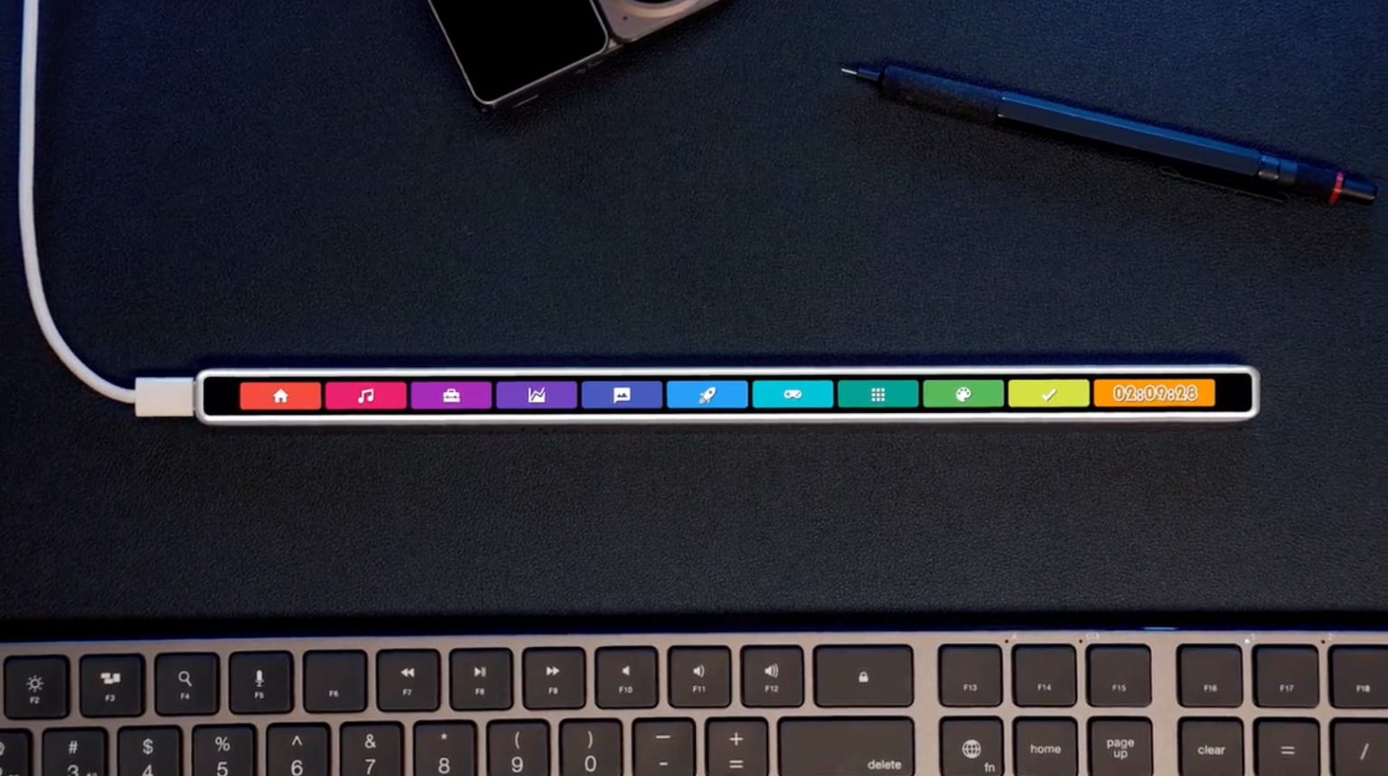 Die MacBook Touch Bar ist von den Toten zurueck %E2%80%93