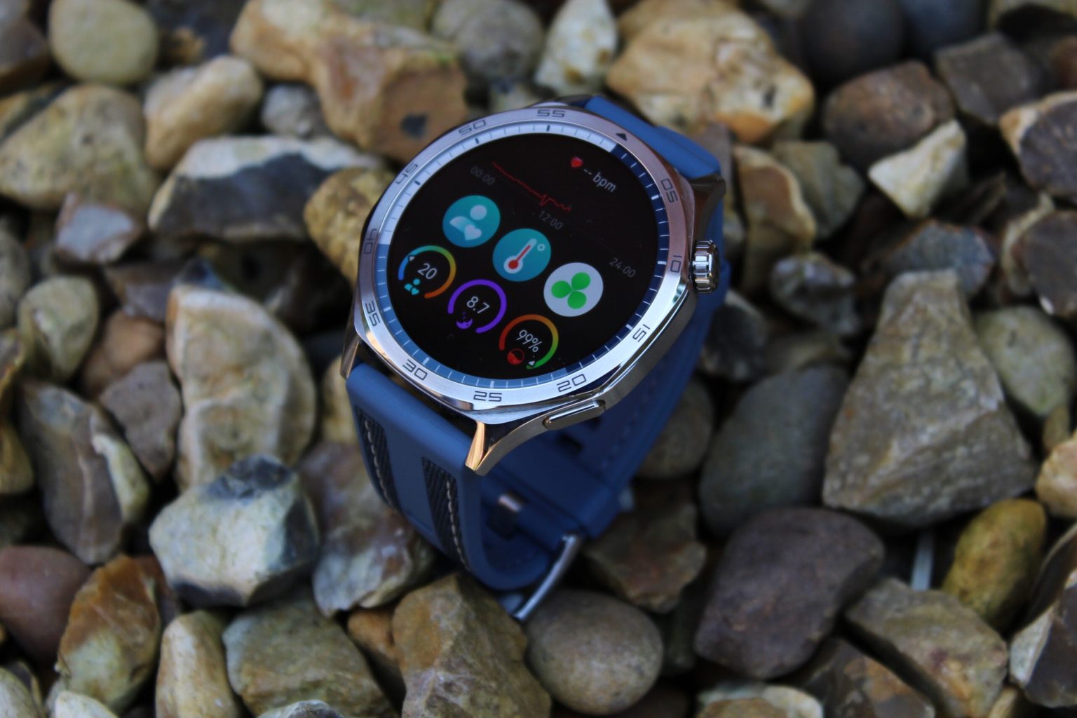 Dieses Huawei Watch GT 5 Angebot beinhaltet ein kostenloses Paar kabelloser