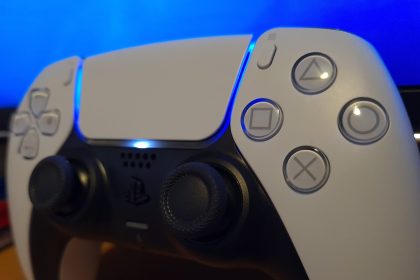 Schnappen Sie sich einen guenstigen PS5 DualSense Controller solange Sie koennen