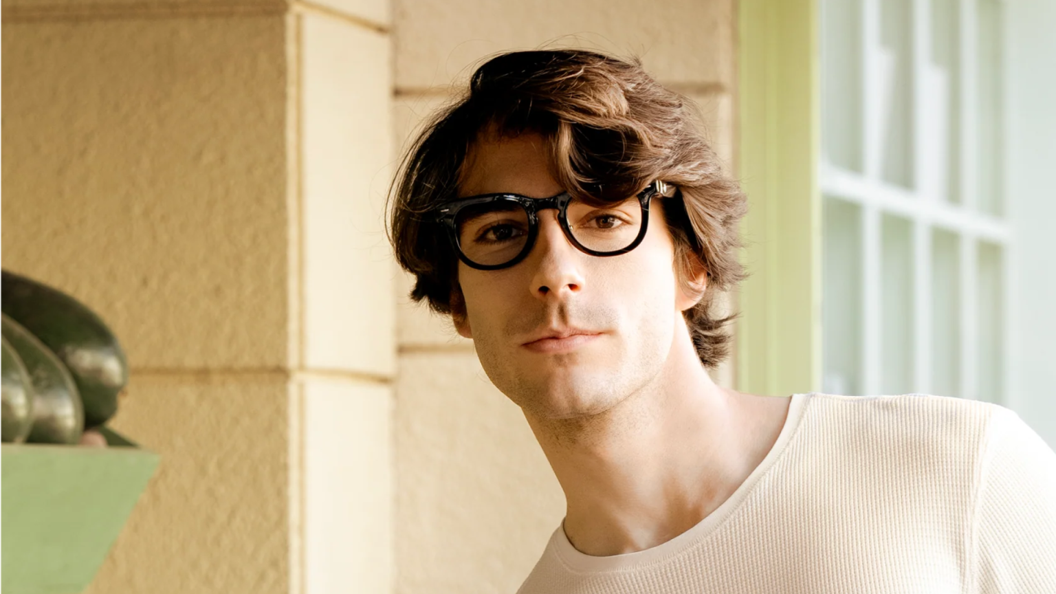 1736457863 Die KI Brille von Halliday ist mit einem winzigen unsichtbaren Display