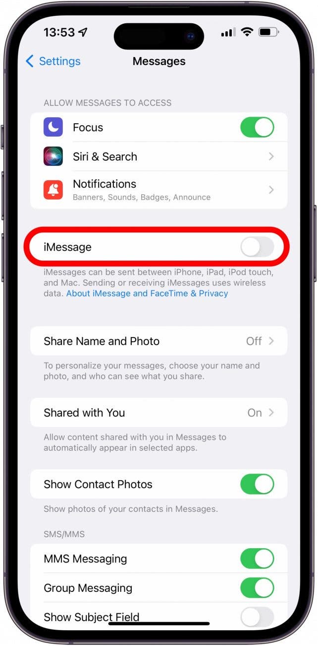Wechseln Sie iMessage aus und warten Sie ein paar Sekunden.