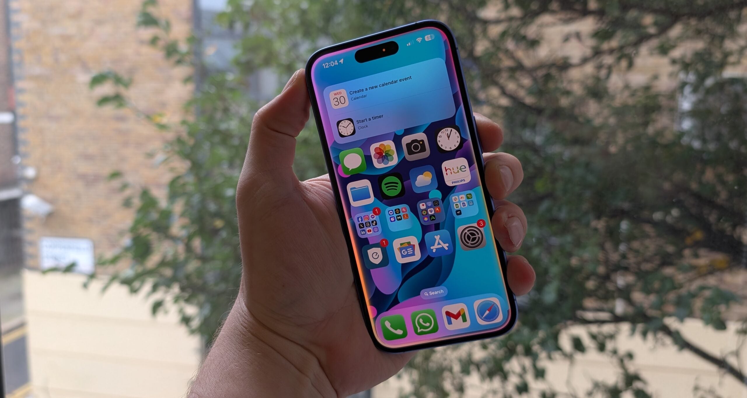 Apple wird KI Nachrichtenzusammenfassungen optimieren aber die weit verbreitete Ungenauigkeit wird