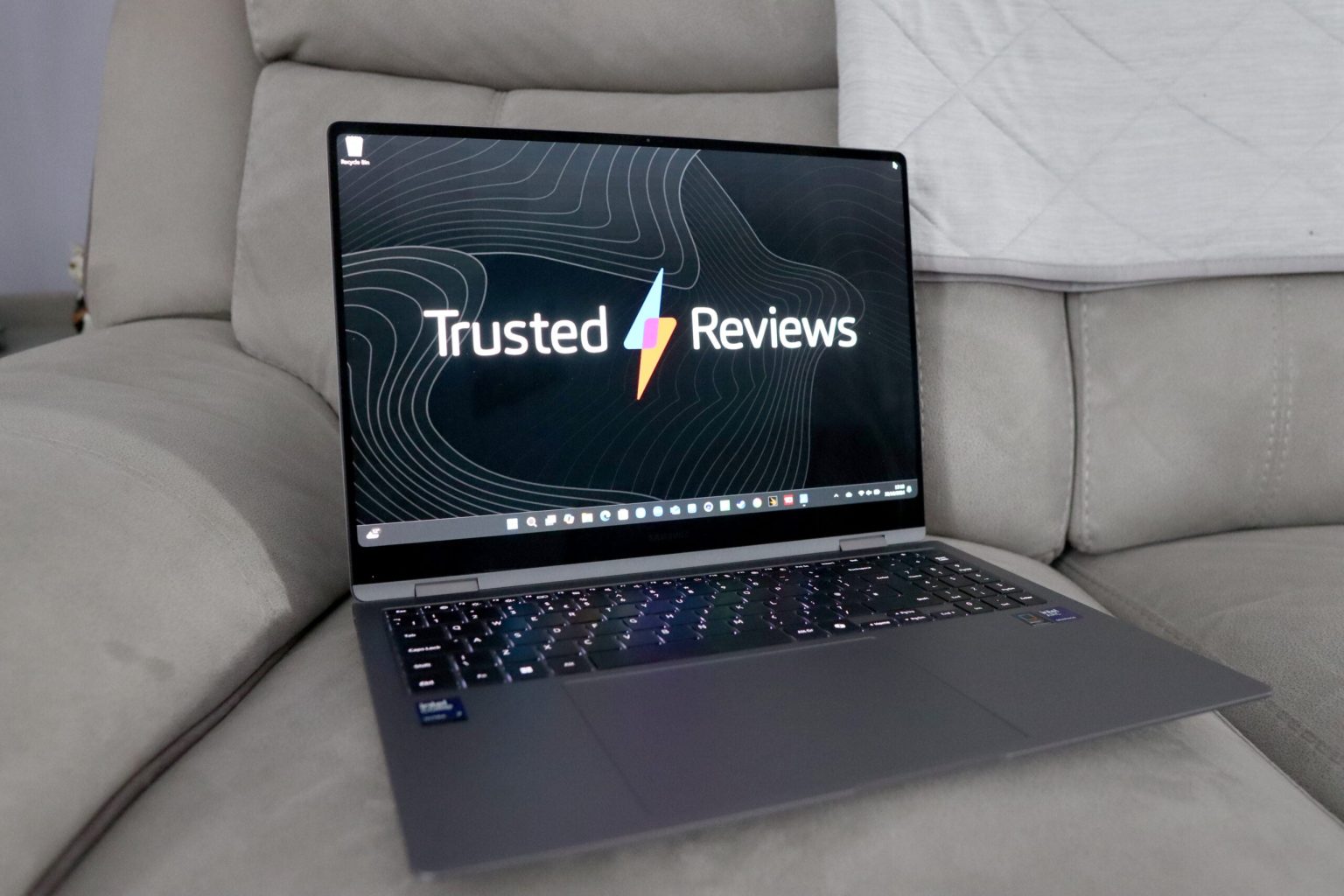 Die aktualisierten Galaxy Book 5 Laptops von Samsung bringen Galaxy AI
