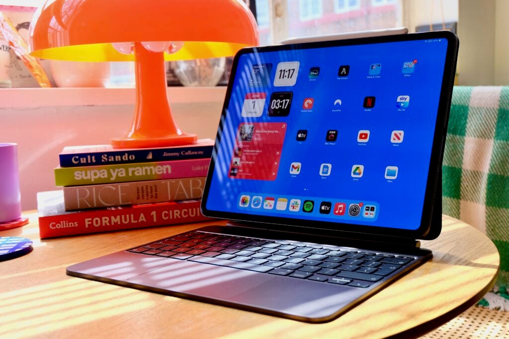 iPad Pro M4 2024 mit magischer Tastatur