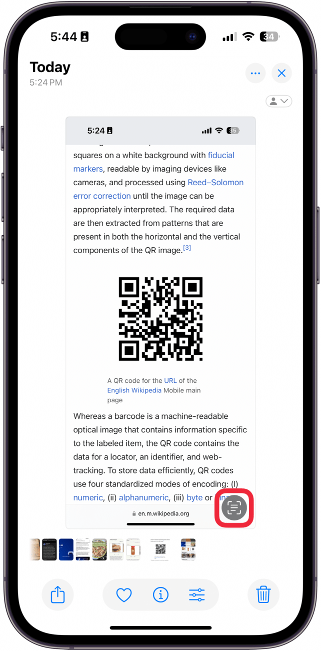 iPhone Photos App anzeigt einen Screenshot eines QR -Codes mit einem roten Feld um Live -Textschaltfläche