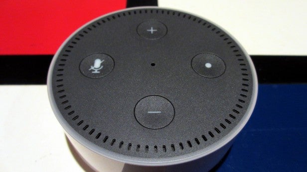 Alexa Plus bedeutet dass der Amazon Echo Lautsprecher 2014 endlich