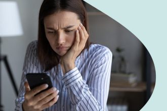 Behoben Mein iPhone bekam eine Voicemail aber der Anruf kam