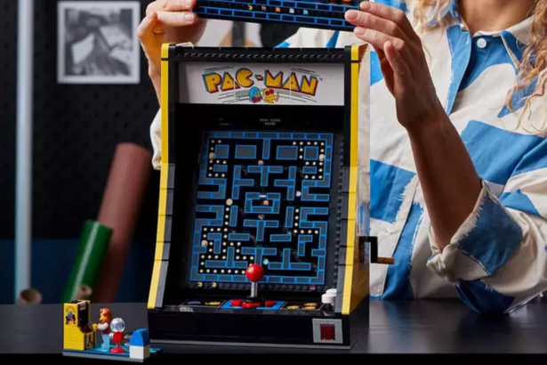 Die LEGO Pac Man Maschine hat endlich einen groesseren Preissenkungen