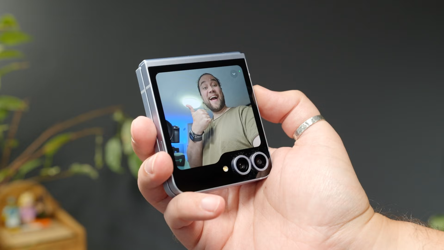 Samsung Galaxy Z Flip 7 Geruechte und alles was wir