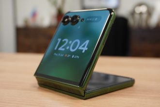 Dieser Razr 50 Ultra Deal ist ein faltbarer Telefon Jackpot