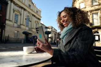 EE enthuellt ein wichtiges Upgrade das 28 Millionen Menschen zugute