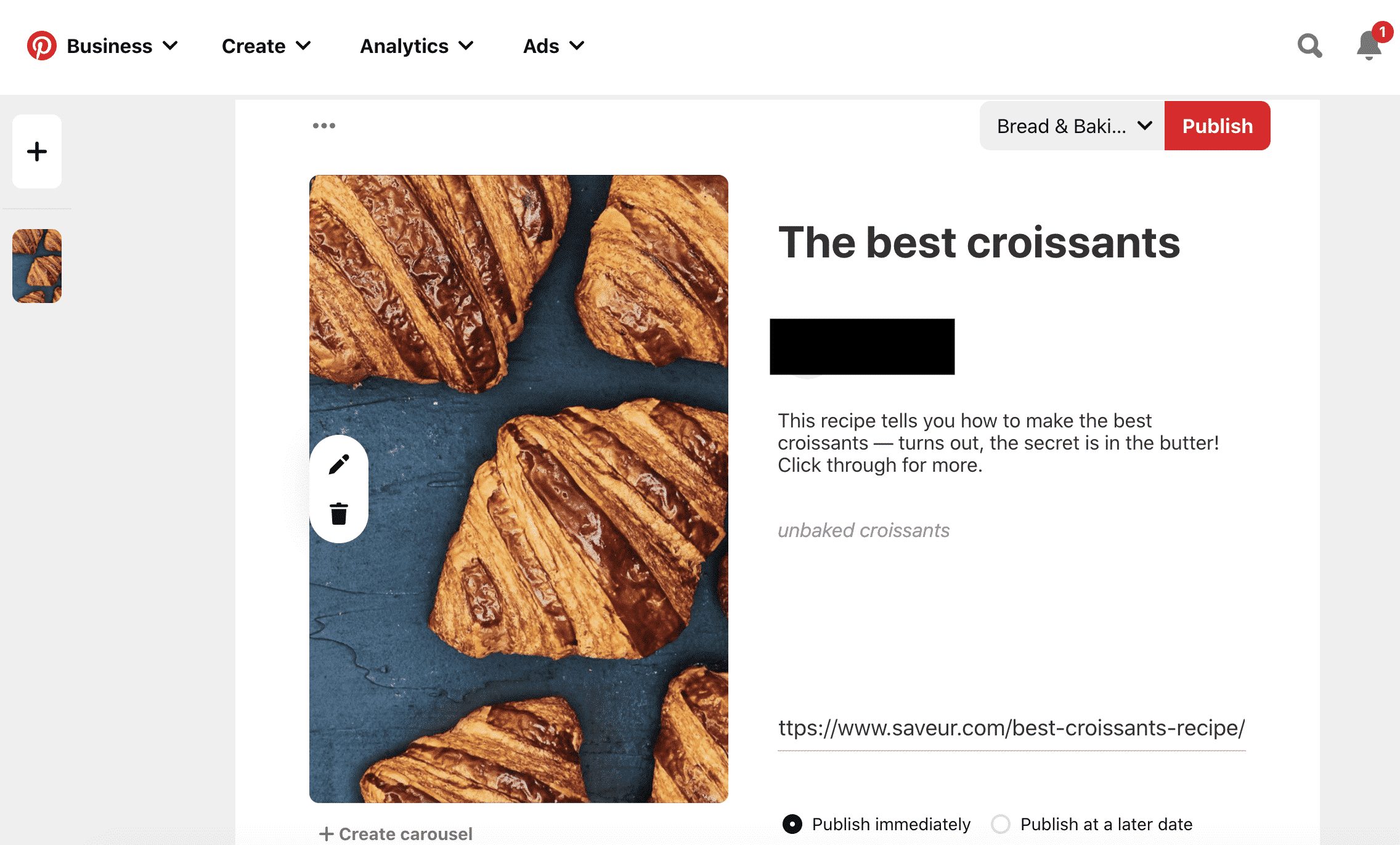 croissants pan y tabla para hornear