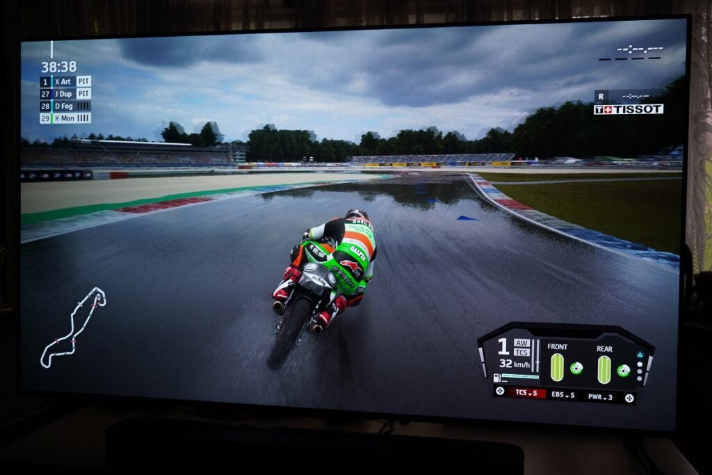LG G1 MotoGP 21 HDR