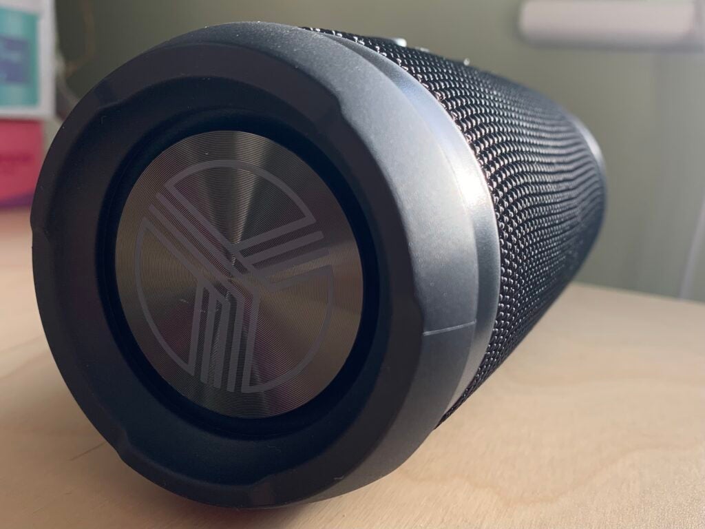Extremo del Treblab HD77