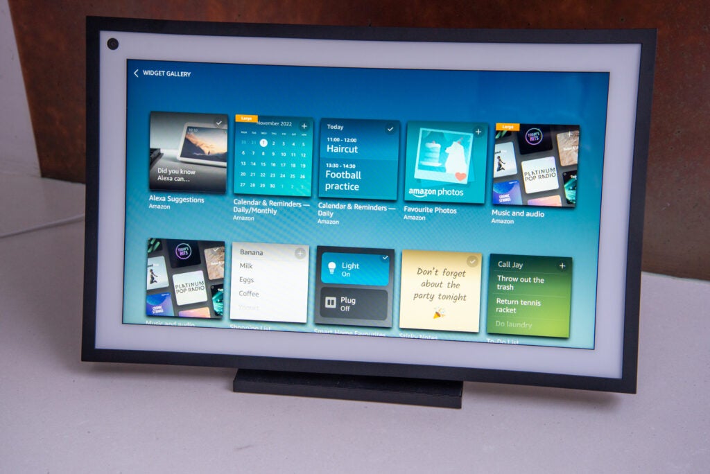 Amazon Echo Show 15 widgets