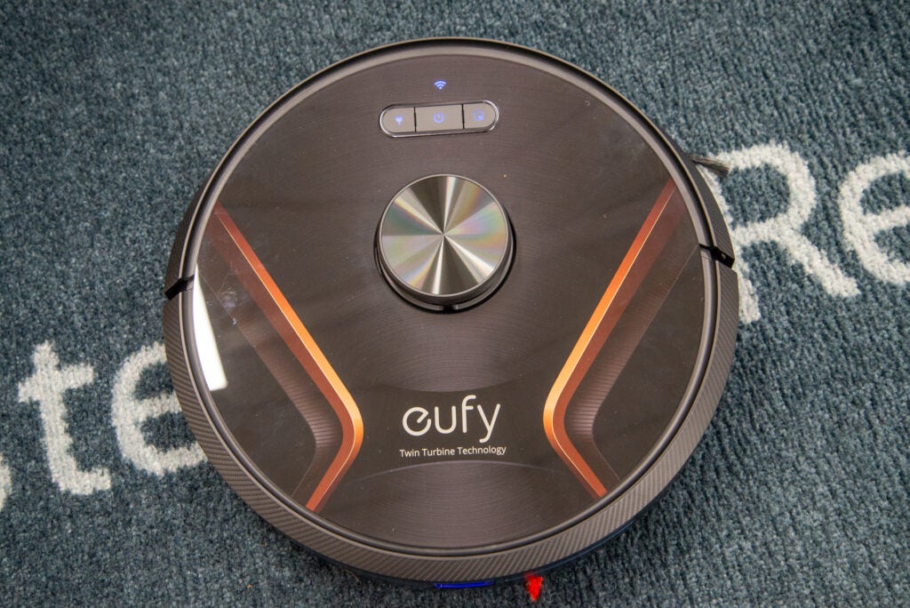Vista superior del Eufy Robovac X8 Hybrid