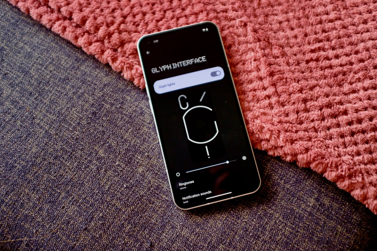 1657650251 Nothing Phone 1 vs iPhone 13 comparacion de especificaciones