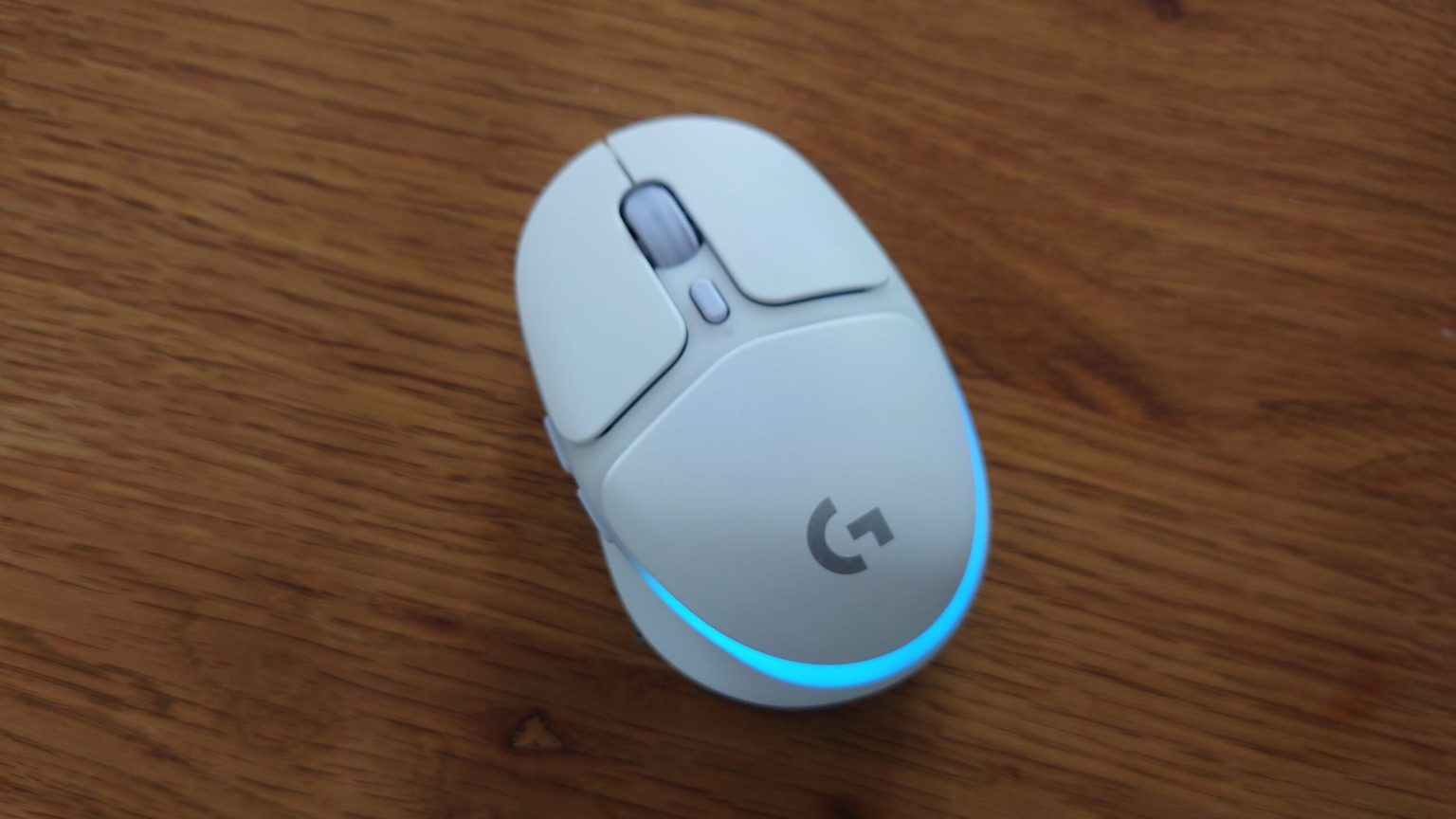 1663016906 Revision de Logitech G705