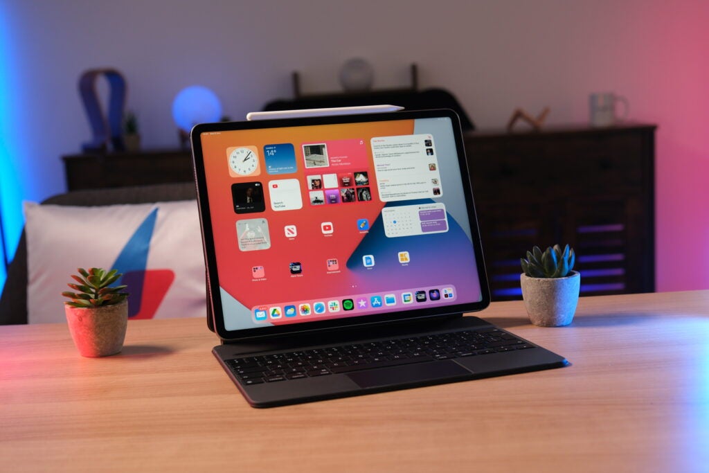 La parte frontal del Apple iPad Pro M2