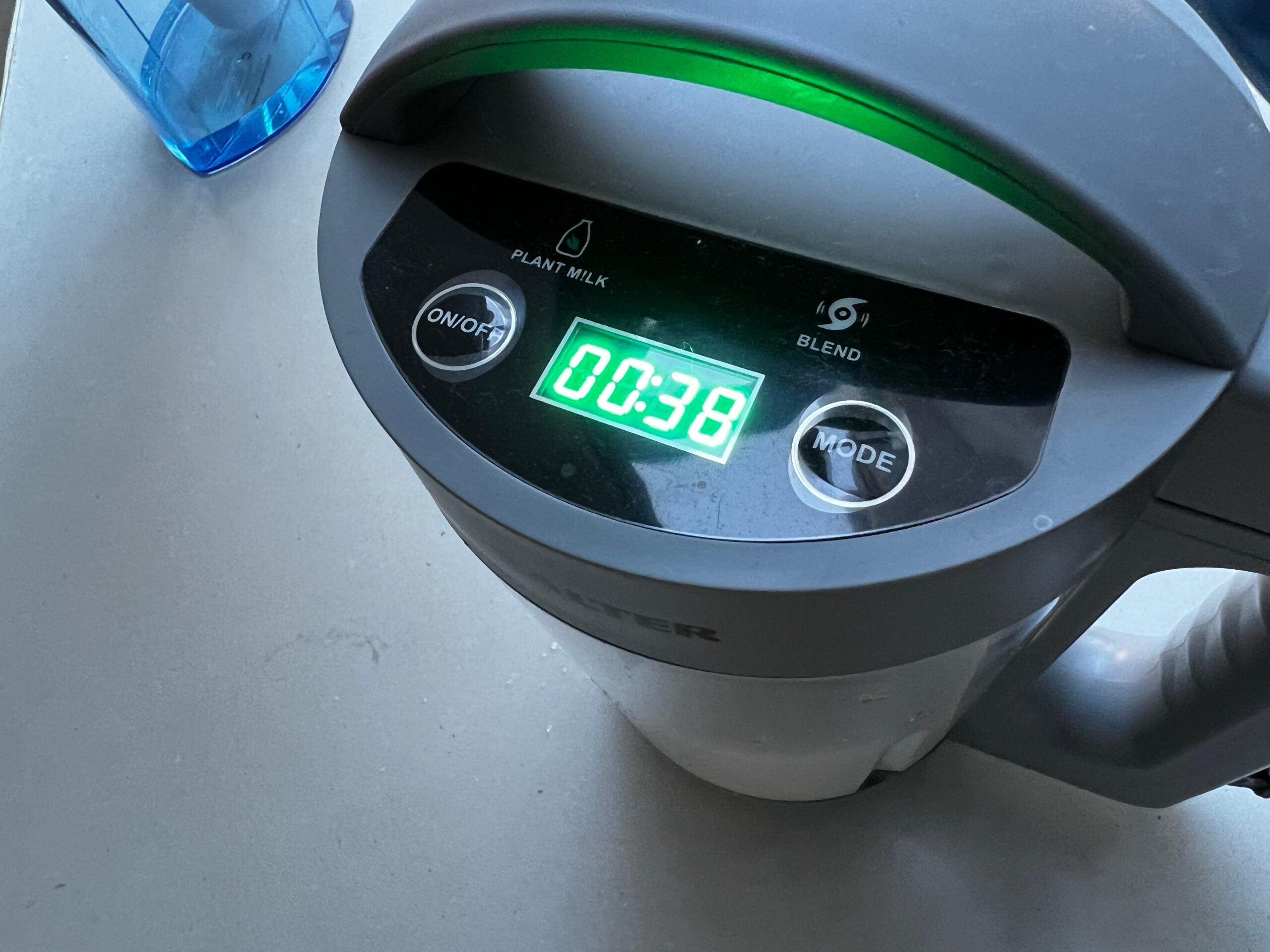 Controles de Salter Plant Milk Maker