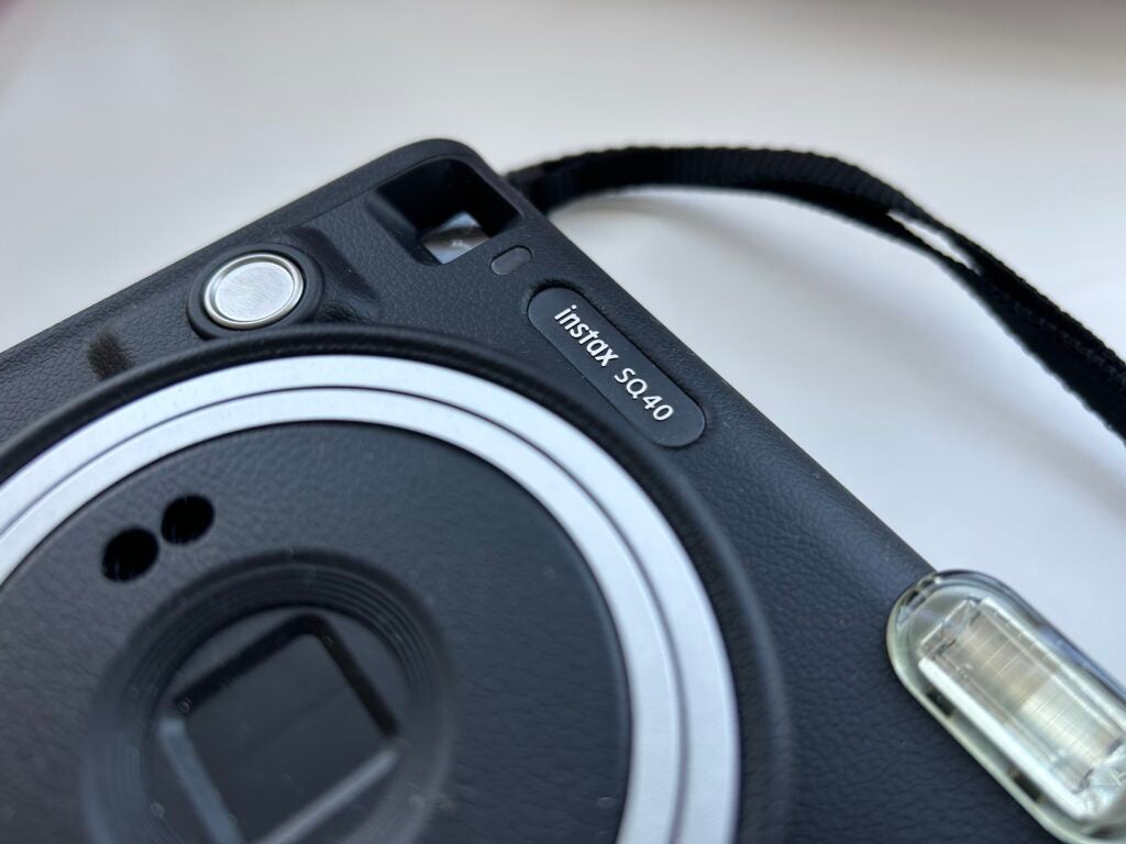 Logotipo de Instax Square SQ40