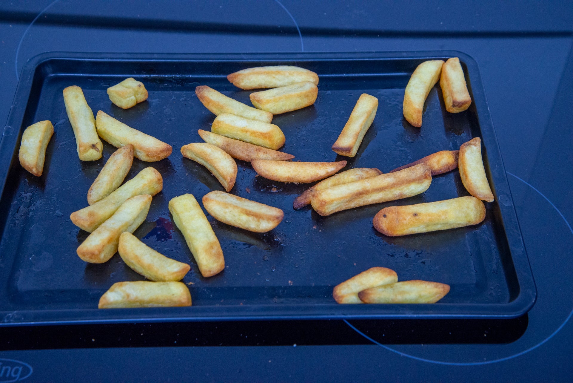 Chips de horno inferior HDM67G8C2CX Hotpoint
