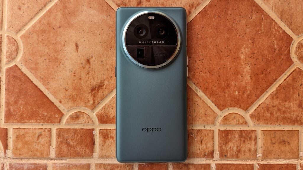 Parte trasera del Oppo Find X6 Pro