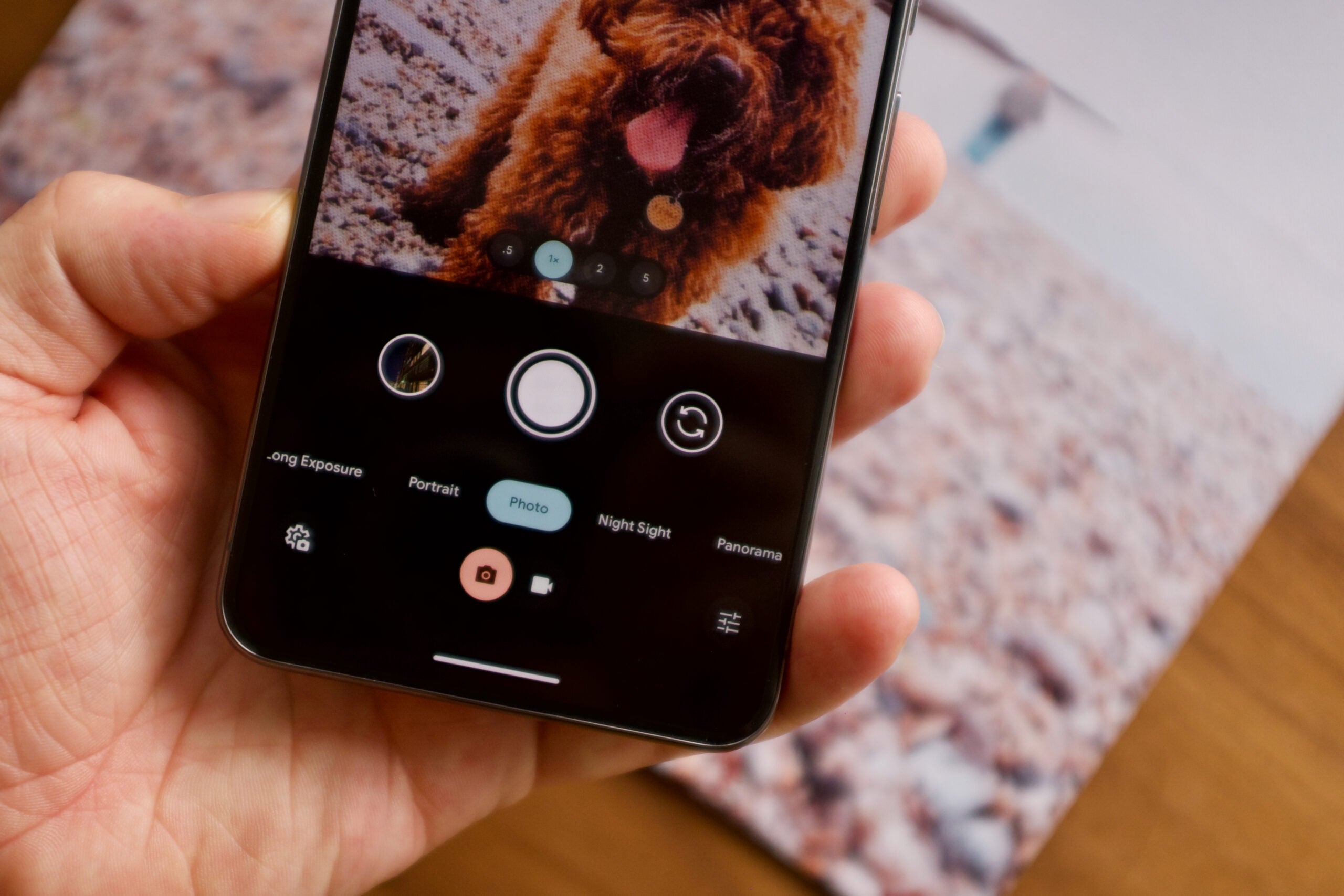 Como usar Magic Editor en Google Pixel 8 y 8