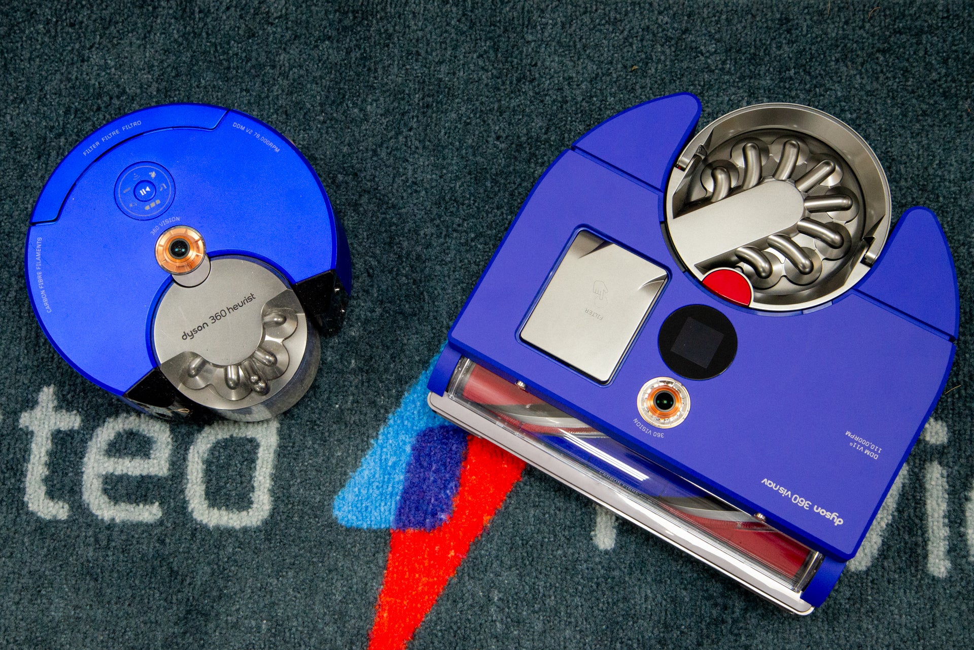 Dyson 360 Vis Nav frente a 360 Heurist