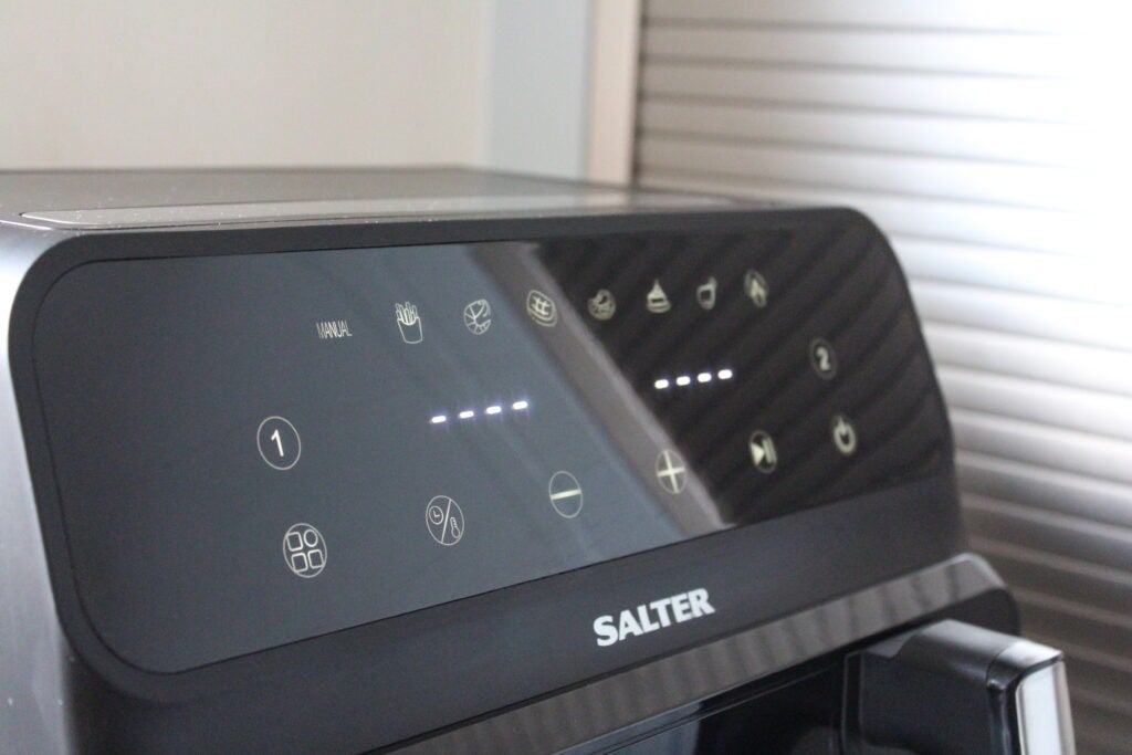Controles de freidora de aire dual Salter Fuzion