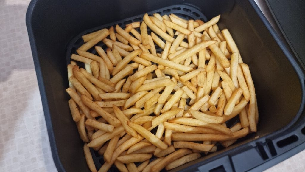 Patatas fritas - Freidora de aire Cosori 6L Turbo Blaze