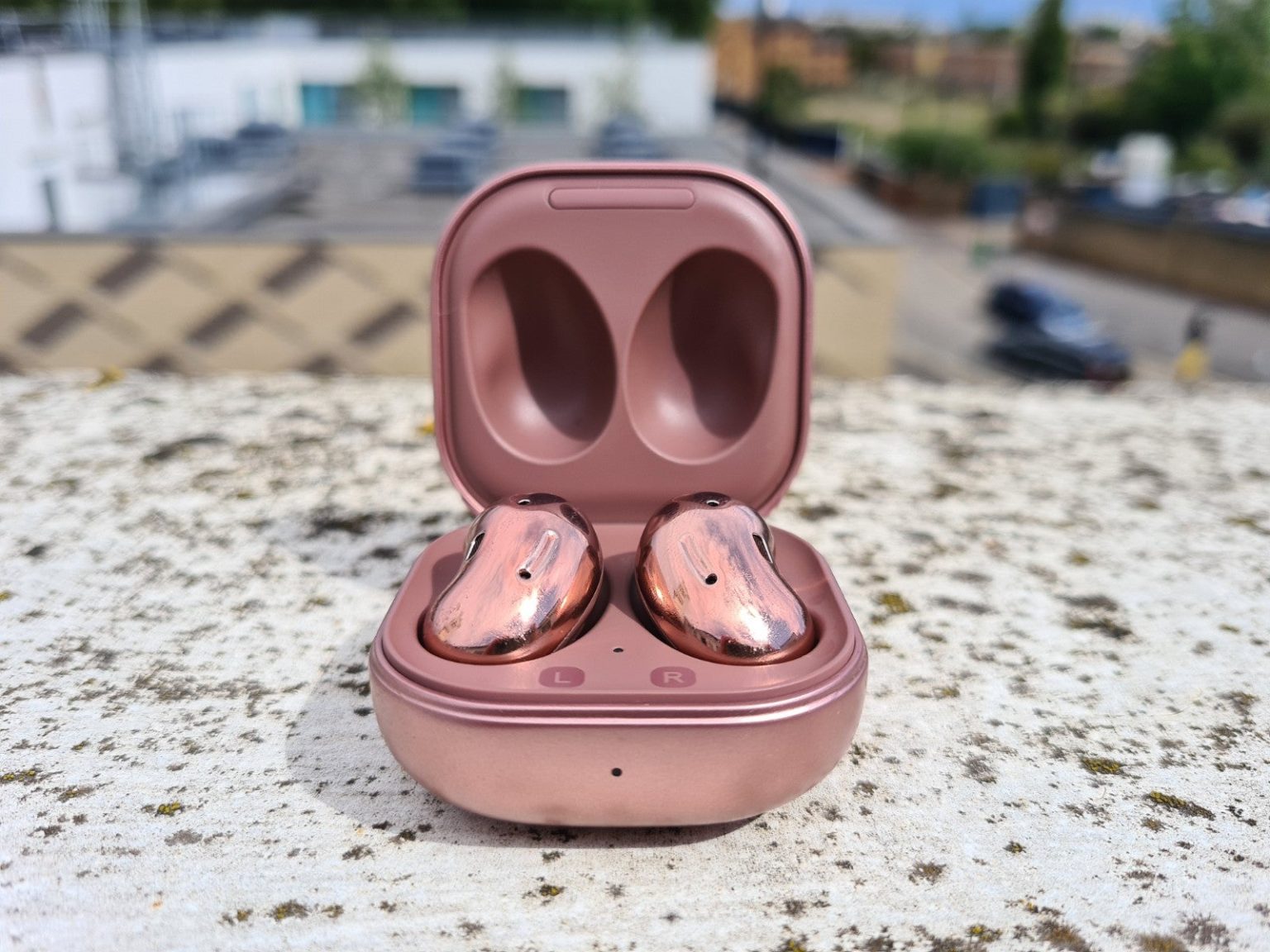 Samsung Galaxy Buds Live acaba de caer a 39