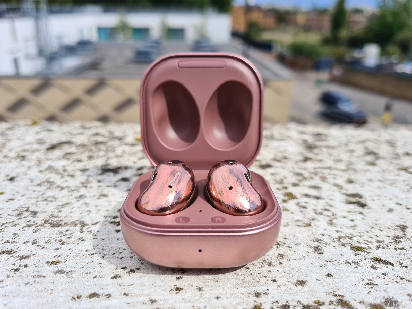 Samsung Galaxy Buds Live acaba de caer a 39