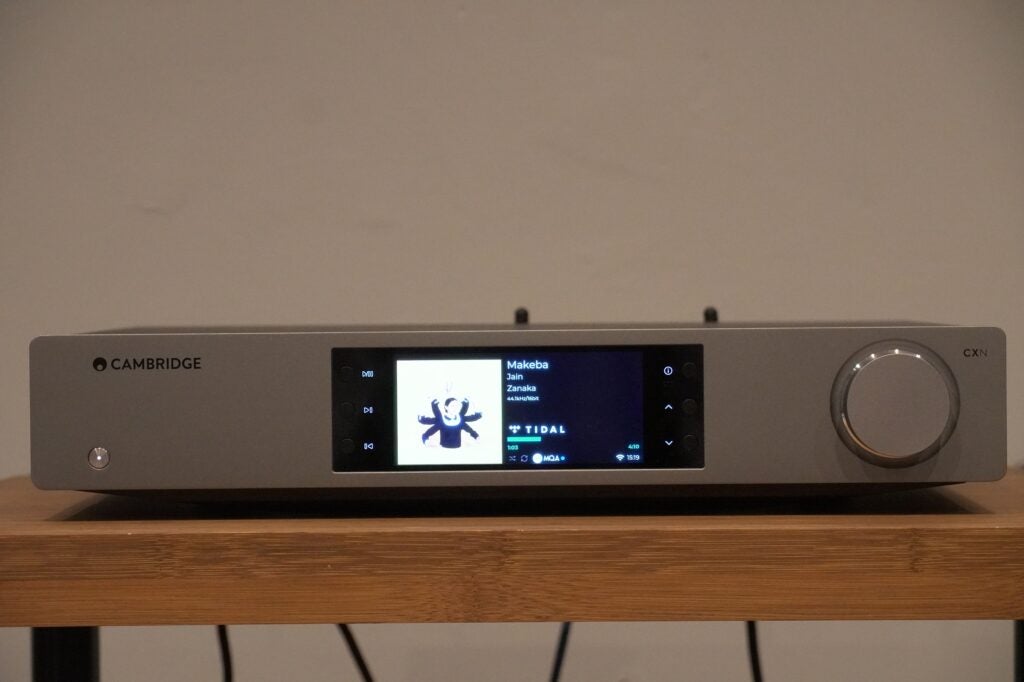 Cambridge CXN100 de marea